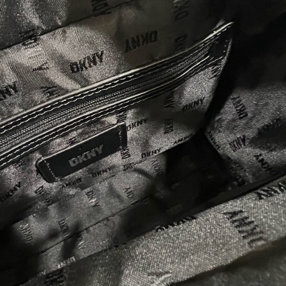DKNY Black and White Houndstooth Tote - Picture 7 of 8